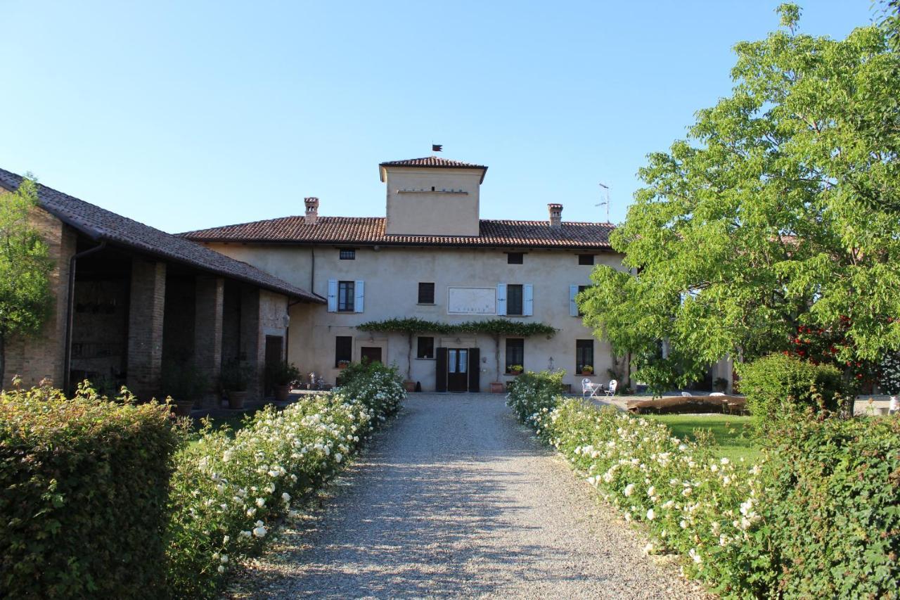 Вилла Agriturismo Mancassola Paderna  Экстерьер фото